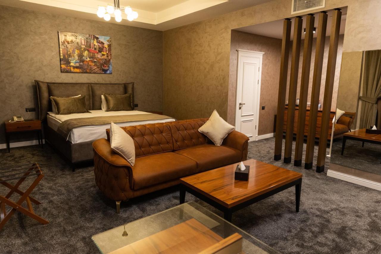 Leon Hotel Spa غانيا المظهر الخارجي الصورة