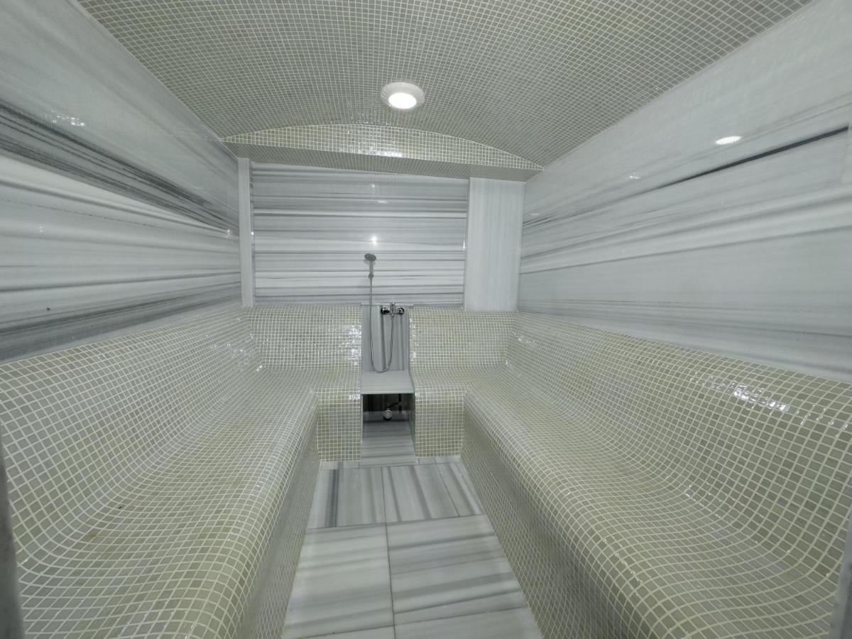 Leon Hotel Spa غانيا المظهر الخارجي الصورة