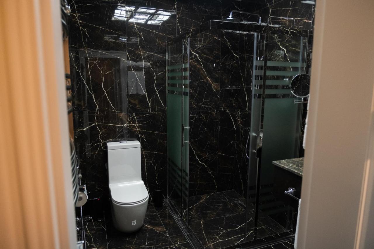 Leon Hotel Spa غانيا المظهر الخارجي الصورة