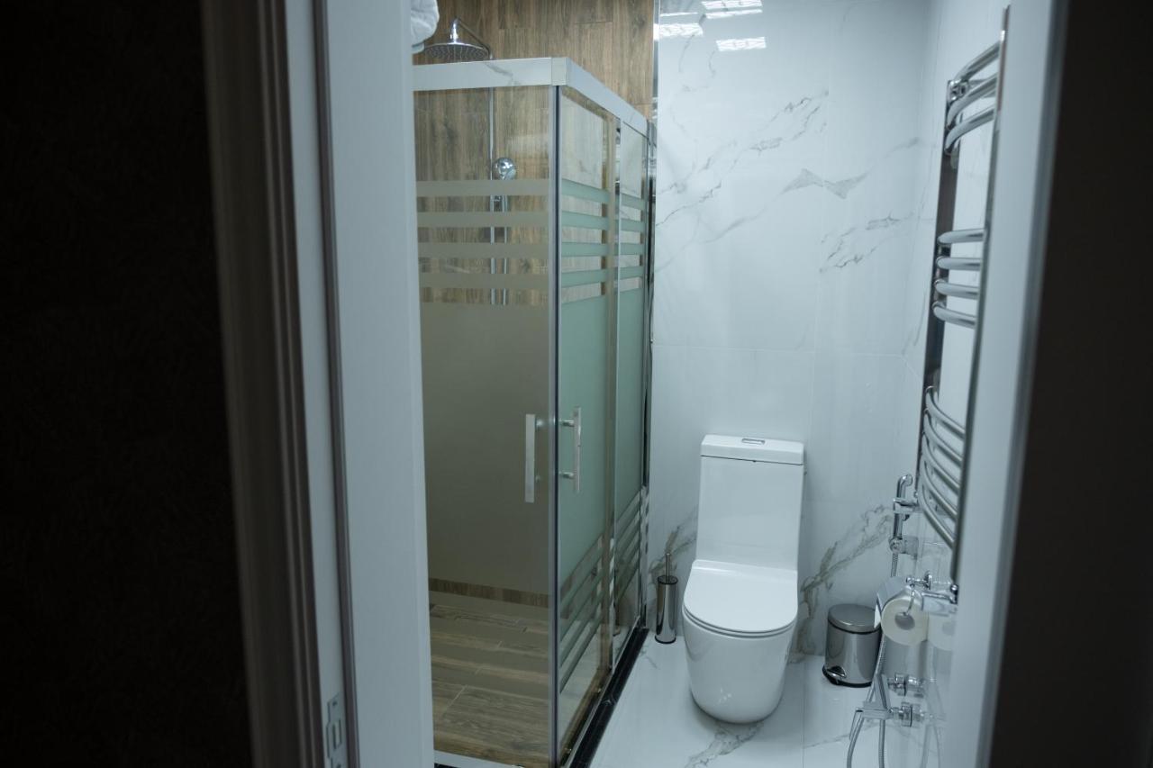 Leon Hotel Spa غانيا المظهر الخارجي الصورة