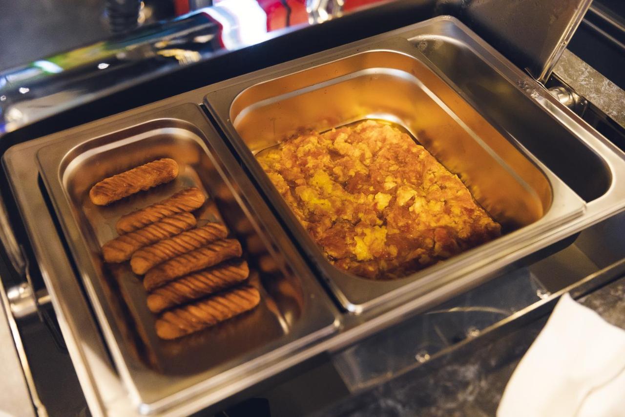 Leon Hotel Spa غانيا المظهر الخارجي الصورة