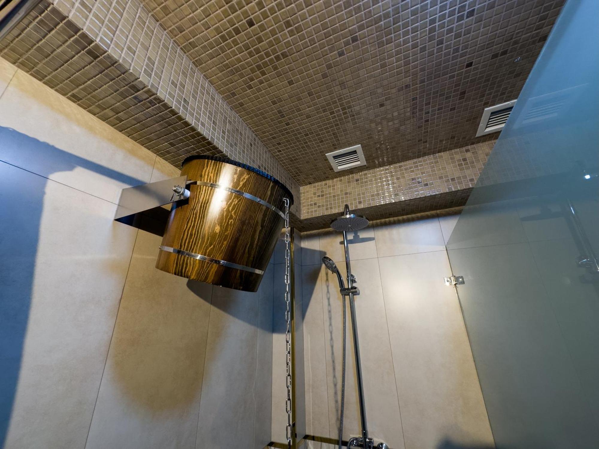 Leon Hotel Spa غانيا المظهر الخارجي الصورة