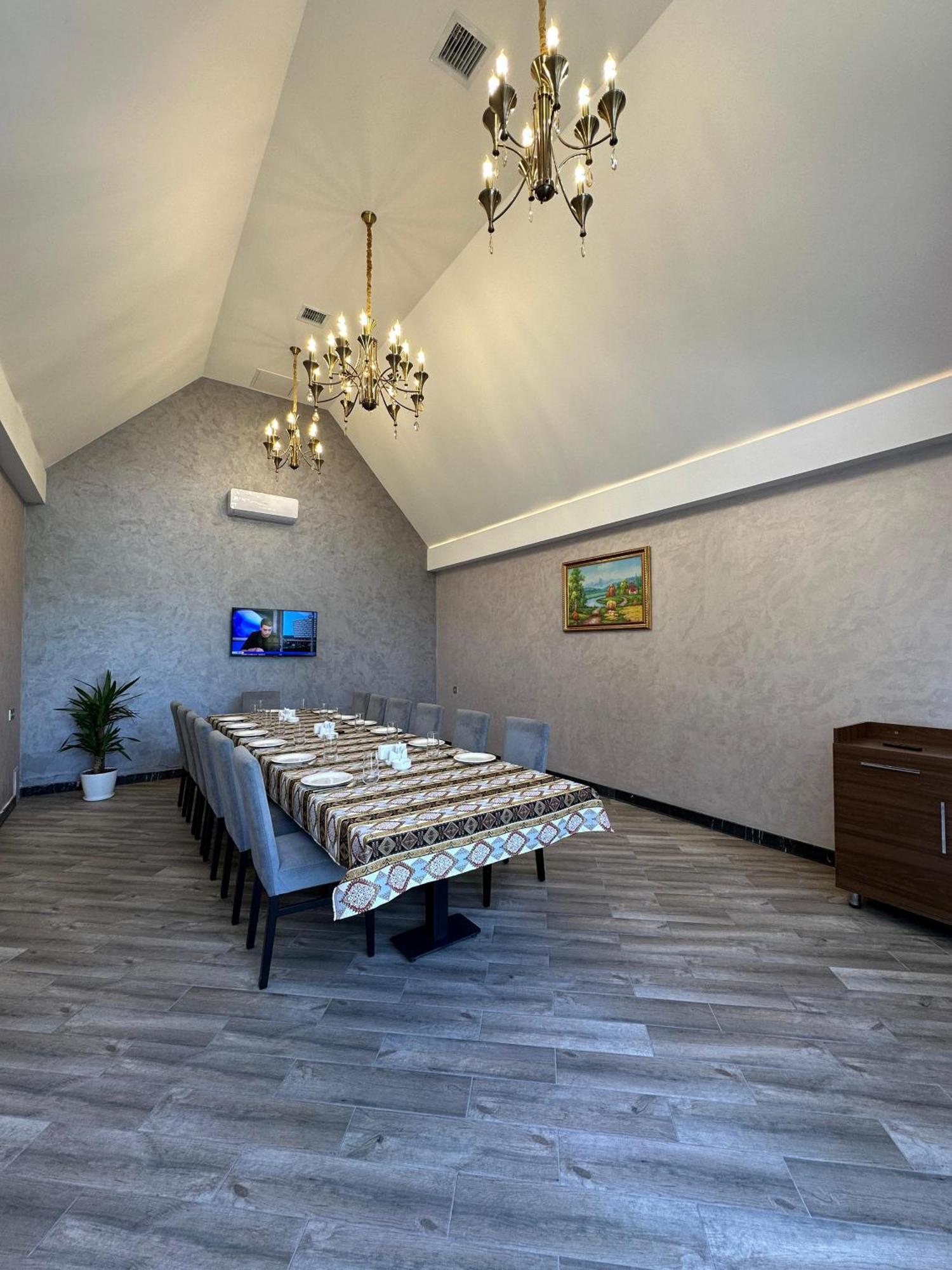 Leon Hotel Spa غانيا المظهر الخارجي الصورة